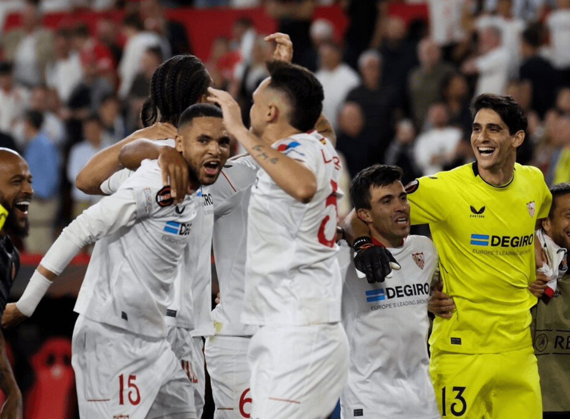 华盛顿奇才训练开放日；今晚扳平良机引欢呼；欧联在即；纪律约束更严格的简单介绍