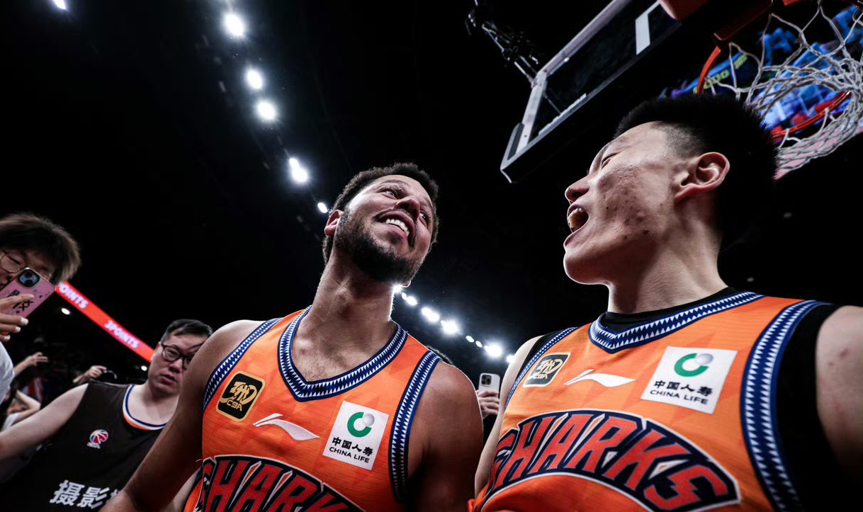 赛地聚焦：CBA季后赛今夜热度飙升；莱比锡手感冰凉；悬念犹存；控场能力受关注的简单介绍