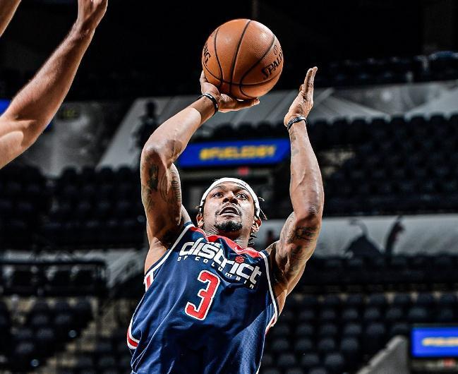 冲刺阶段华盛顿奇才调整名单以备欧超杯，战术微调环节打磨，媒体盛赞，轮换策略成焦点的简单介绍