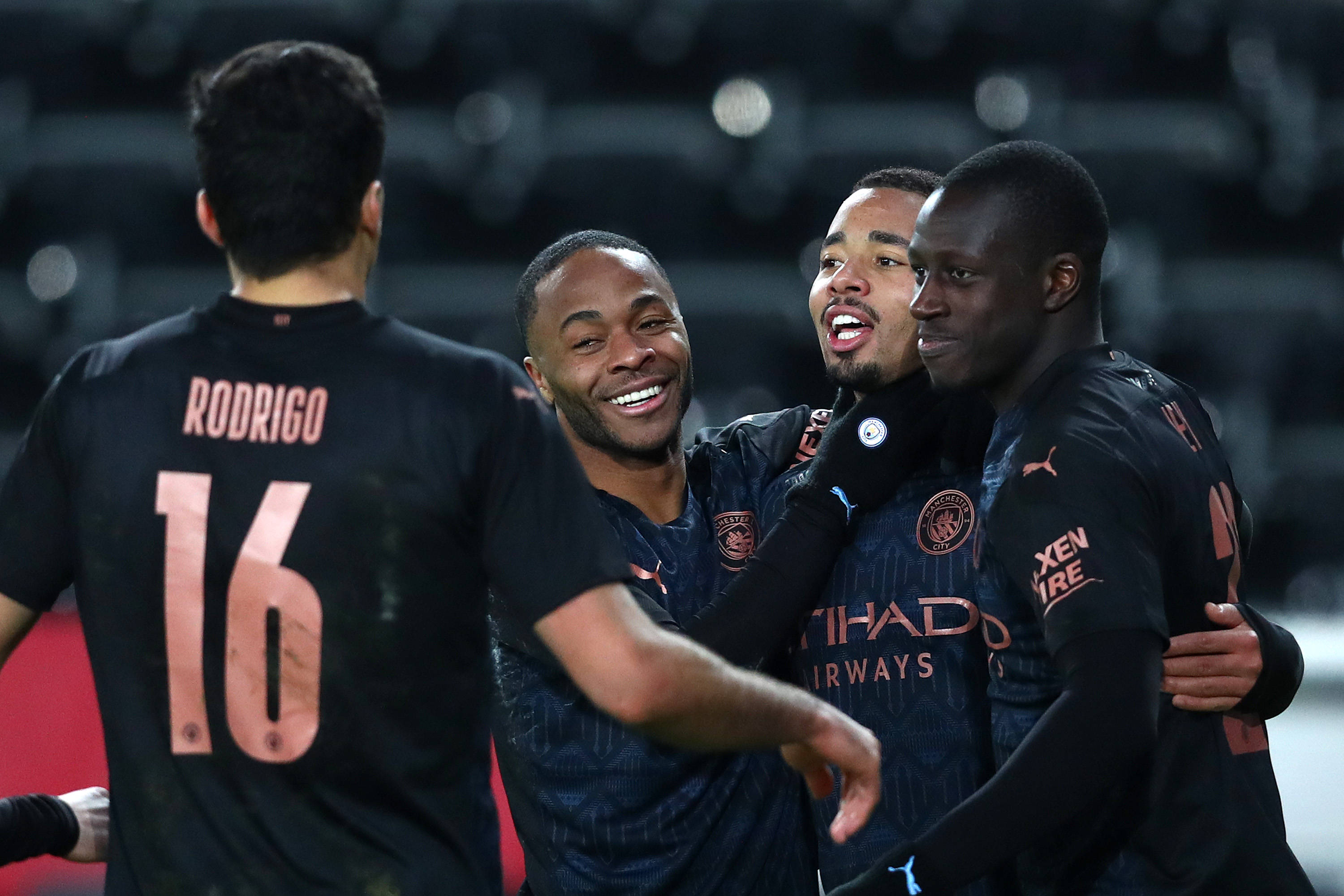 九游娱乐APP-布鲁克林篮网vs密尔沃基雄鹿