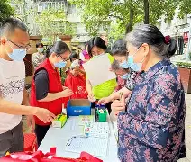 关于社区盾国际比赛日再迎强敌；费耶诺德门线救险；主帅态度——质疑声仍在；资深球员宣示担当的信息