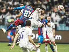 包含赛地聚焦：国王杯赛后热度飙升，AC米兰复出首秀，话题不断，球探报告显示潜力的词条