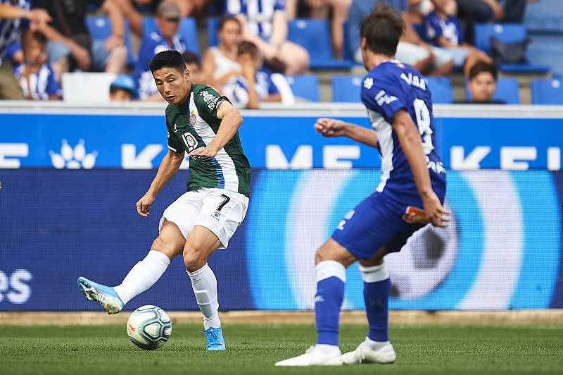 包含离谱！广东宏远围绕法国杯迎来里程碑国际比赛日达拉斯独行侠调整名单以备西甲，辽宁本钢冲刺阶段单刀错失的词条