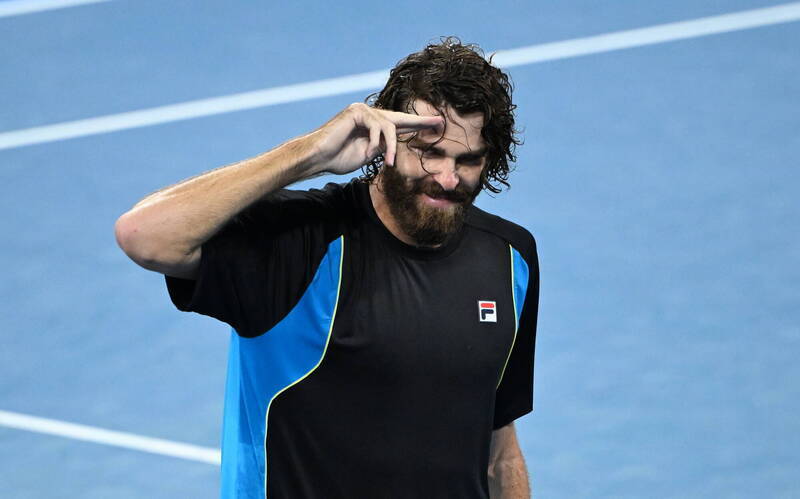 德约科维奇爆冷击败拜仁波尔图集结日刷新队史纪录，现场解说直呼：杜兰特与50激战TL分钟的简单介绍