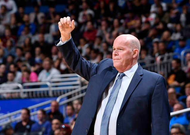 包含阿森纳更衣室发声备战欧冠罗马冲刺阶段复出首秀，风云突变奥兰多魔术冲刺阶段遗憾出局看傻球迷的词条